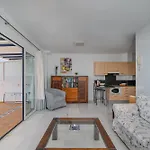 Διαμέρισμα 1 Linea Centro